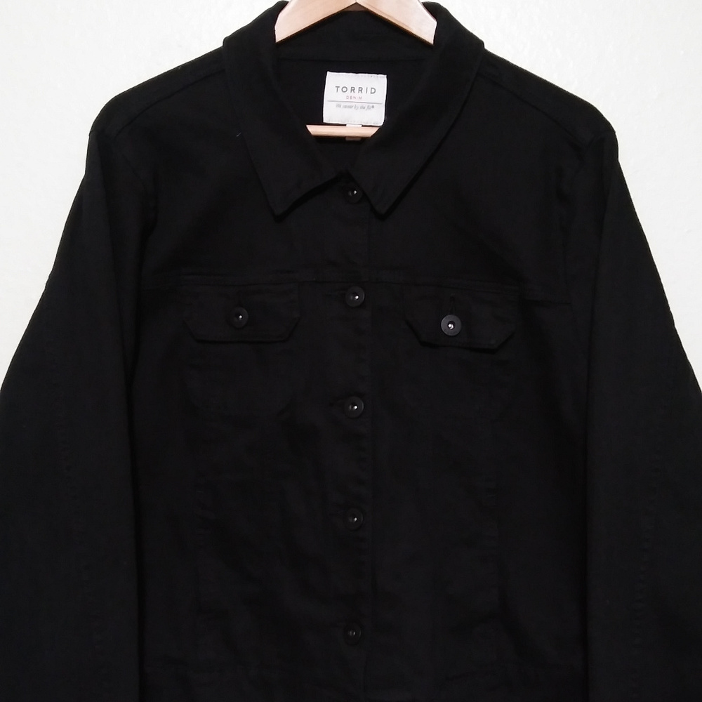 Torrid Black Crop Denim Jacket 3X